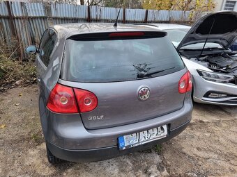 VW Golf 5 - 2008,1,6-B,75KW na náhradní díly - 3