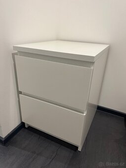 komoda a noční stolek IKEA MALM - 3