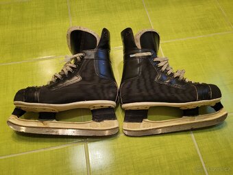 Brusle Botas vel 41 - 3