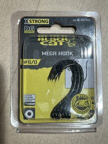 Rybářské sumcové háčky, trojháčky, splávek Black Cat - 3