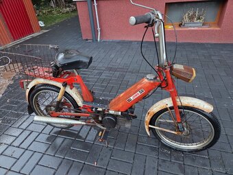 Babetta 207 s kartičkou, červená původní 4. - 3