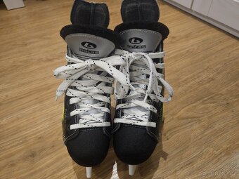 Lední brusle vel. 30 - 3