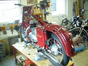 Jawa 250 Kyvacka - 3