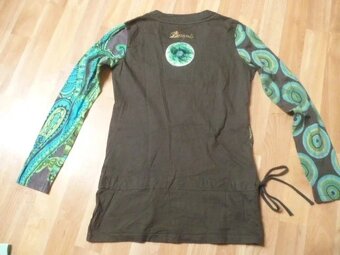 triko Desigual vel.M - 3