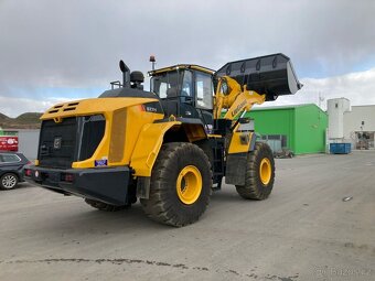 LiuGong 877H demo - 3