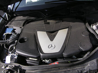 Mercedes E280CDi V6 4matic - W211 - náhradní díly použité - 3