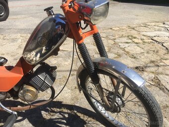 Moped - 3