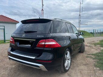 Mersedes m 190 kw 2012 - 3