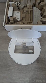 Robotický vysavač Xiaomi Mi Robot Vacuum-Mop Essential - 3