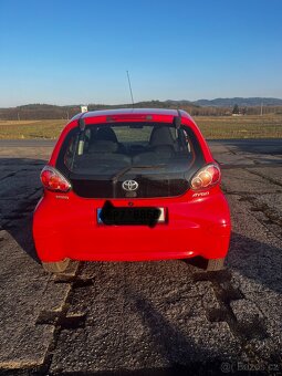 Prodávám vozidlo zn. Toyota Aygo r.v. 2009 - 3