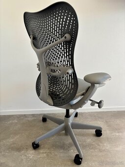 Kancelářská židle Herman Miller MIrra - 3