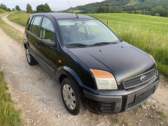 Ford Fusion 1.4i - 3