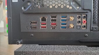 MSI MAG B650 TOMAHAWK WIFI - 3