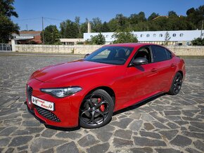 Alfa Romeo Giulia Veloce Ti - 3