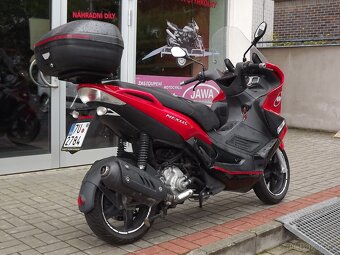 Gilera Nexus 300 - 3