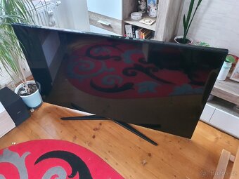 Obří televize 165cm JVC 4K smart - 3