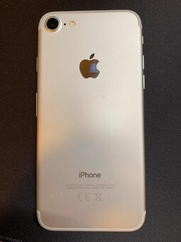 Apple iPhone 7 32GB Bílý - 3