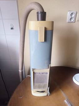 Retro vysavač ETA 412 - 3