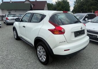 Nissan Juke 1.6i Acenta benzín manuál 86 kw - 3