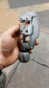 Ridgid 35S-Řezák nerezových trubek 5-35 mm - 3