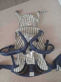 Ergonomické nosítko Ergobaby Adapt (3 až 20 kg) - 3