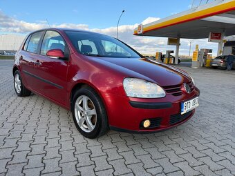 Volkswagen Golf V 1.6 16V FSI - 3