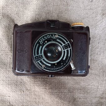 Starý bakelitový foťák - 3