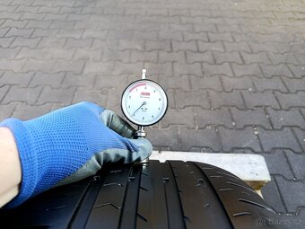 225/55/17 letní pneu continental - 3