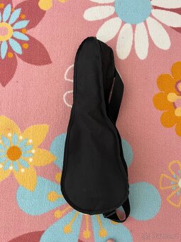 Ukulele sopranove - 3