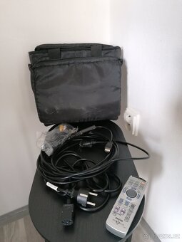 Projektor Sanyo PLC - XU87 - 3