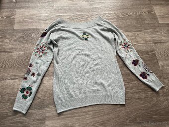 Svetr Desigual, vel. S - 3