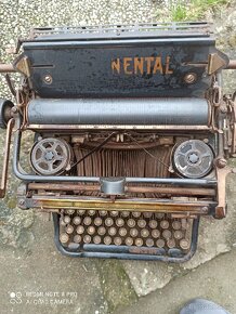 Starožitný psací stroj Continental - 3