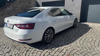 ŠKODA SUPERB SEDAN - 3