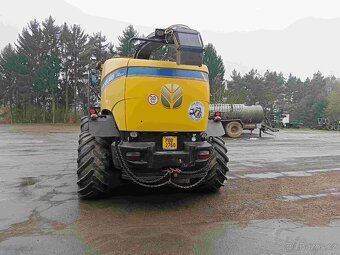 New Holland  FR 600 - 3