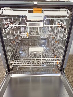 Myčka nádobí Miele G 6300 SCi - 3