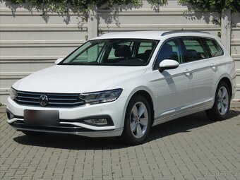 Volkswagen Passat 2,0 TDi 110kW DSG Elegance ČR 1.maj CR BMT - 3