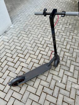 Xiaomi Electric Scooter 4 Pro - 3