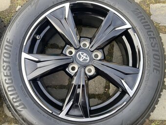 Zimní kola TOYOTA C-HR 17" 5x114,3 BRIDGESTONE 215/60R17 - 3