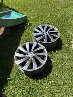 Alu kola 5x112R18 - 3