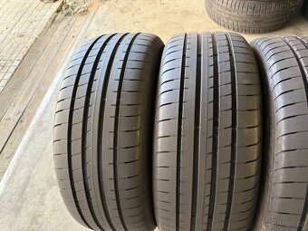 prodám letní pneumatiky 225/45/18 Goodyear celá sada - 3