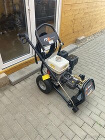 prodám COMET FDX BLADE XL PRO 16/200 - MOTOROVÝ BENZÍNOVÝ VY - 3