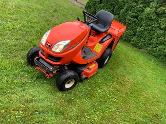 Zahradní traktor Kubota GR 1600 II - 3