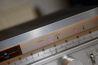 PIONEER - TX 9800 - top tuner 80let.  krasny stav - 3