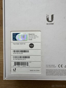 Ubiquiti UniFi Cloud Key+ 1TB disk - 3