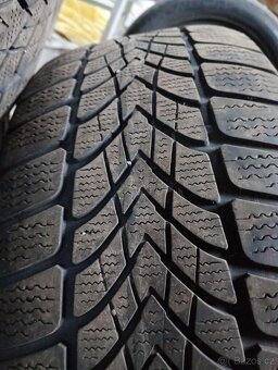 Zimní pneu Dunlop SP sport Run Flat 225/50/17 - 3