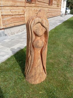 Dřevěný anděl - 3