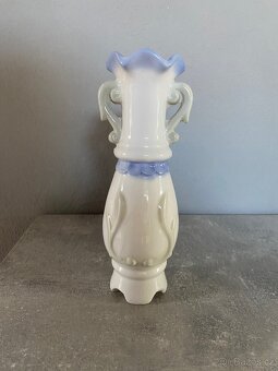 Porcelánová váza - 3