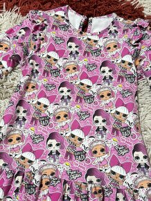 Šaty By Mimi s volánkama ~ L.O.L Surprise 4-5let - 3