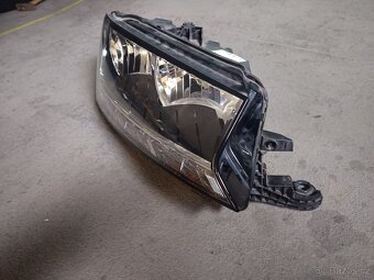 Škoda Fabia 3 Facelift Pravý přední světlomet - 3