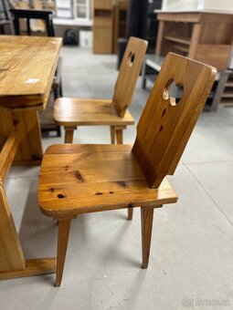 Dřevěný jídelní set – stůl + lavice + 2 židle - 3